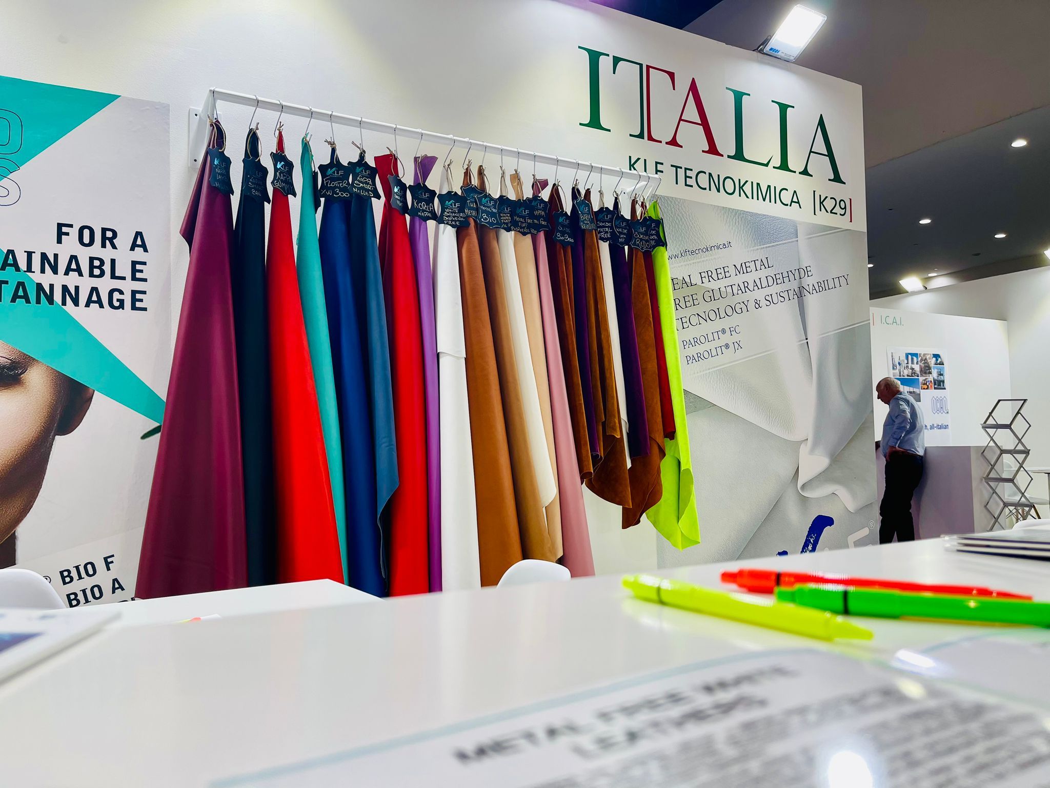 STAND APLF DUBAI 